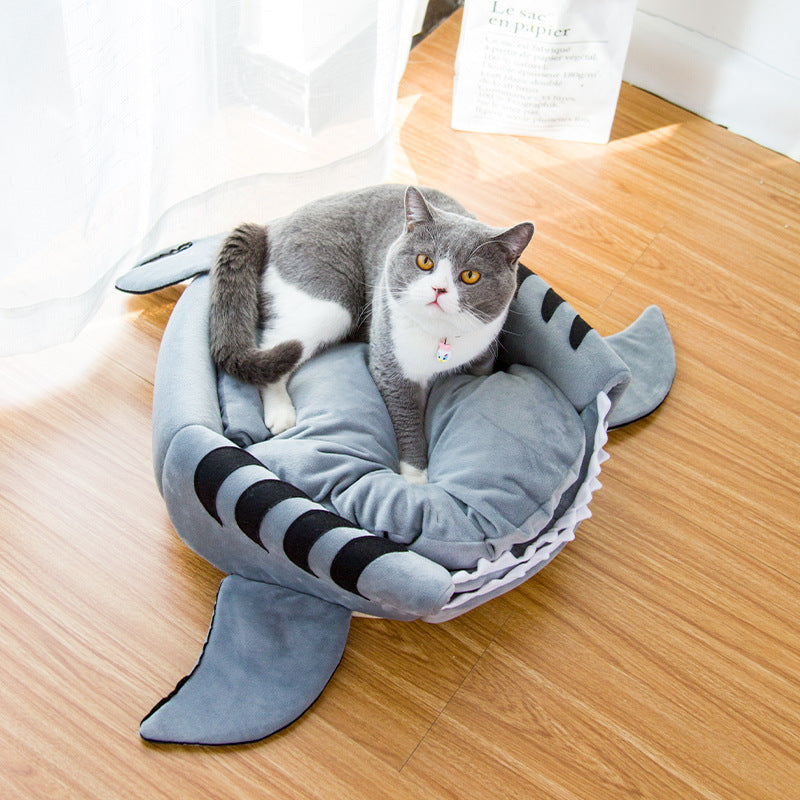 Shark-Themed Pet Bed for Cats & Small Dogs