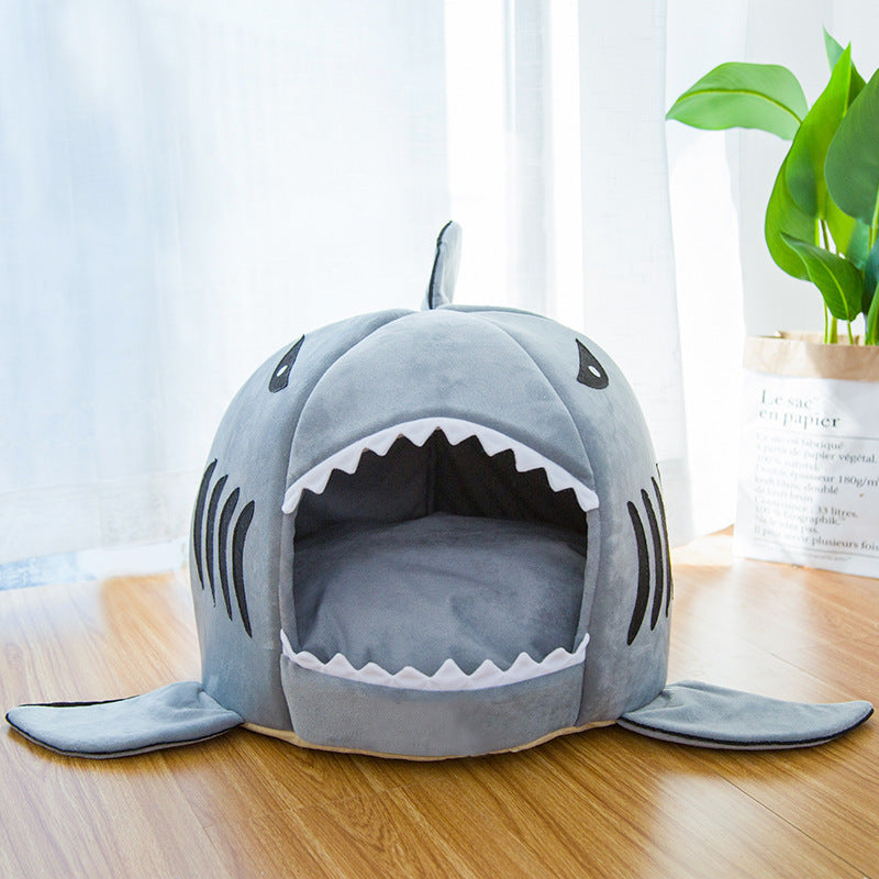 Shark-Themed Pet Bed for Cats & Small Dogs