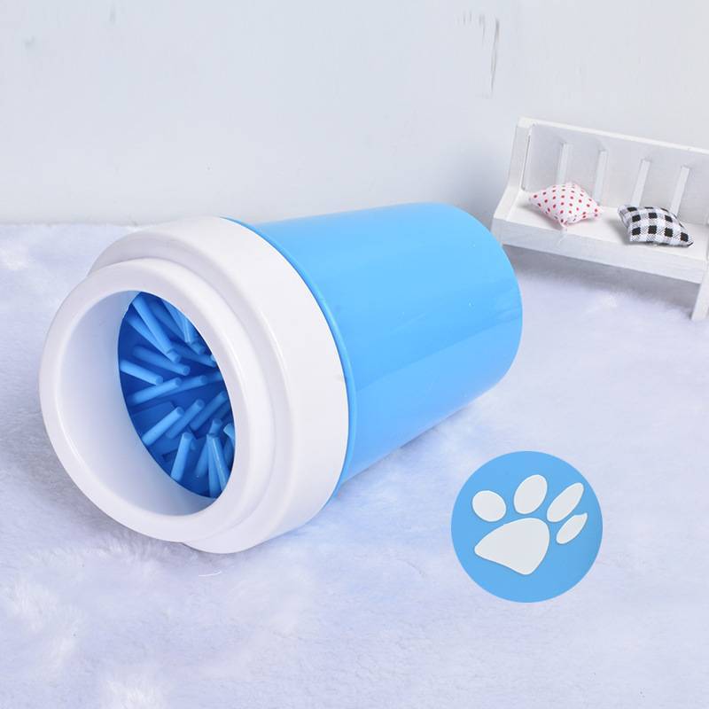 Pet foot washing cup.
