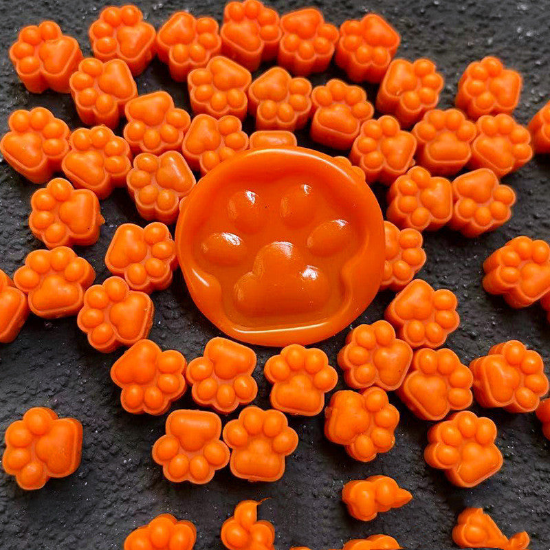 Mini cat paw wax blocks.