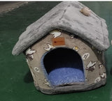 Self-Warming Foldable Dog House – Winter-Proof Pet Cave Bed