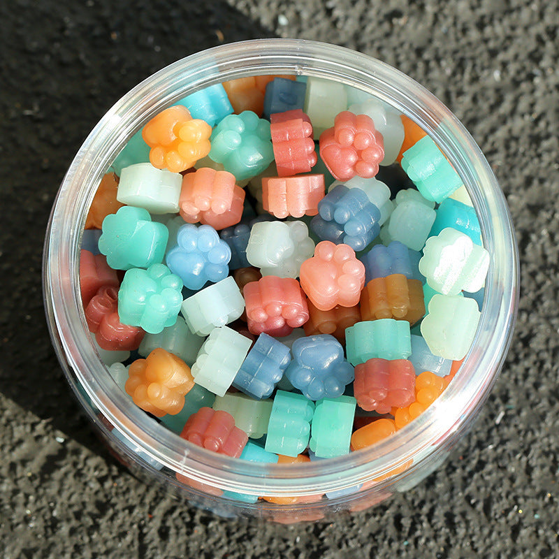 Mini cat paw wax blocks.