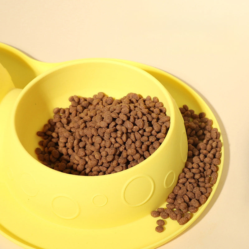 Silicone Bowl for Mess-Free Pet Feeding Anywhere